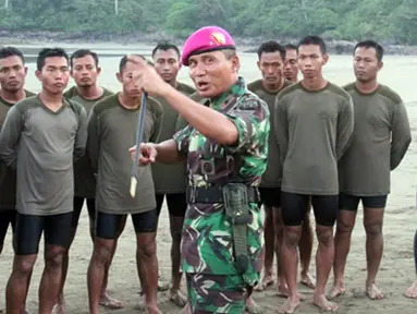 Citizen6, Banyuwangi Selatan: Tujuan Latihan ini adalah untuk memelihara, meningkatkan kemampuan, keterampilan teknis dan taktis dengan sasaran tercapainya peningkatan pengetahuan dan kemampuan personel Taifib. (Pengirim: Budi Abdillah)
