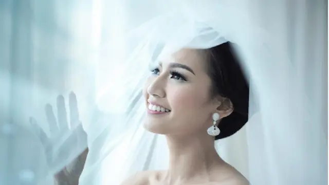 Gonjang-Ganjing Pernikahan Asty Ananta, Antara Cinta dan Keluarga