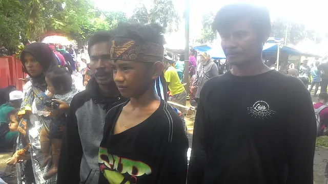 Ferdi, salah satu pemain seni Lais belia asal Garut, Jawa Barat