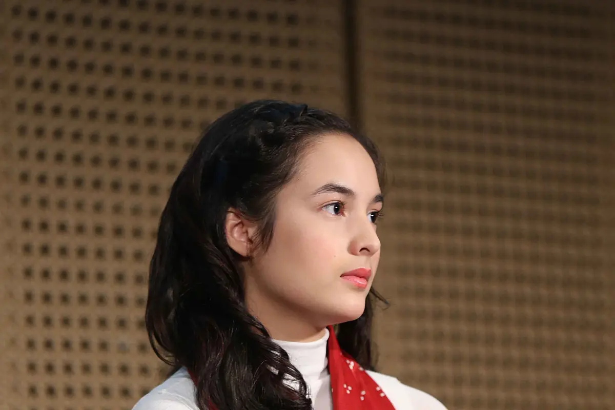 [Bintang] Chelsea Islan