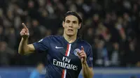 Penyerang PSG, Edinson Cavani, salah satu penyerang yang sudah lama jadi incaran MU.(AFP/Miguel Medina)