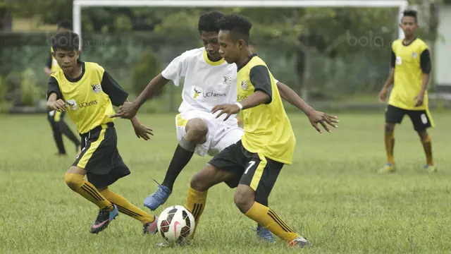 FOTO: Memasuki Semifinal, Liga Remaja UC News Kian Memanas