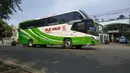 Mercedes-Benz OH 1526 juga merupakan salah satu sasis yang paling banyak digunakan di Indonesia. Sasis ini memiliki harga yang lebih murah daripada Mercedes-Benz OH 1626 tetapi memiliki spesifikasi yang mirip. Perbedaannya hanya pada suspensi bus yang masih menggunakan suspensi jenis Leaf Spring.