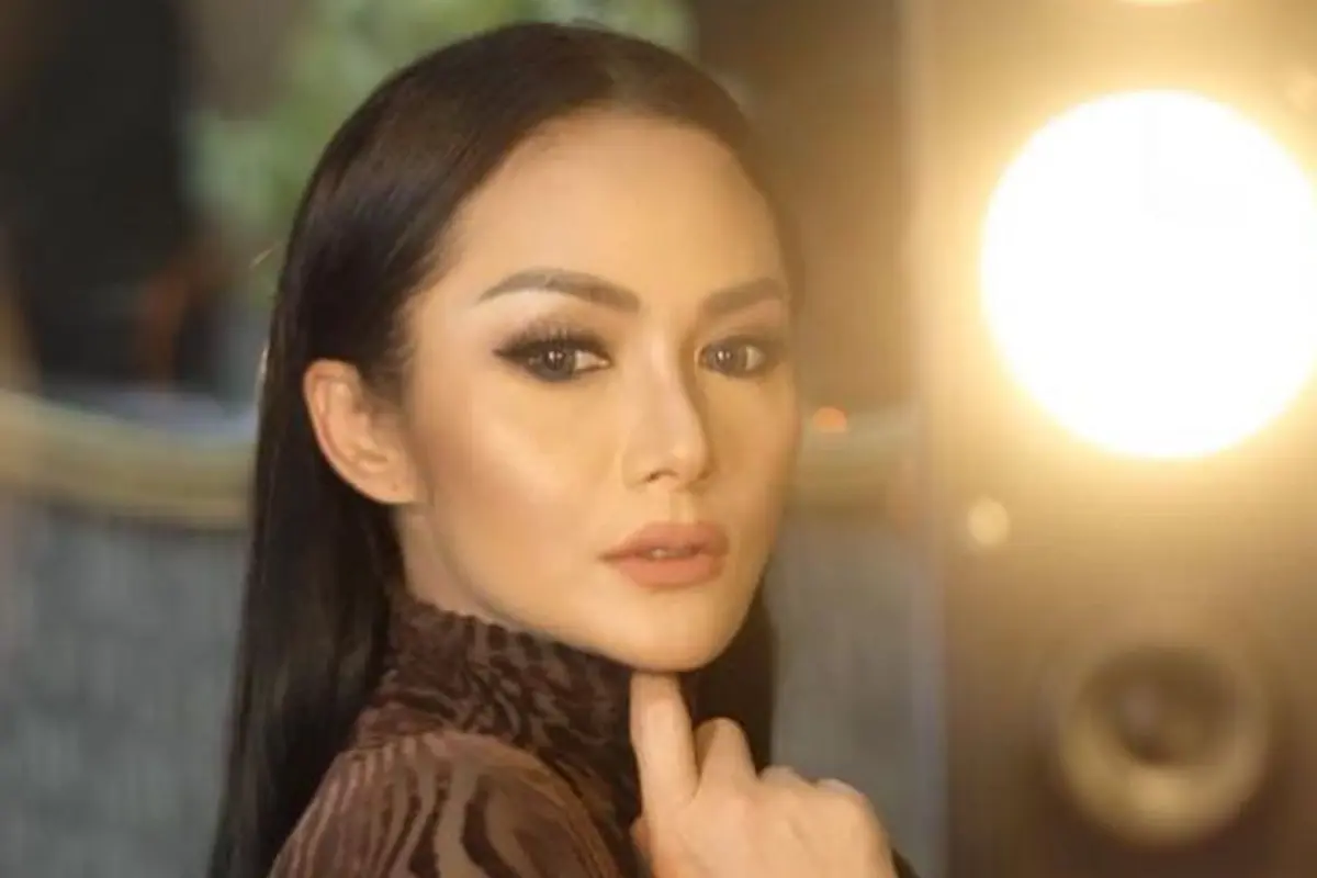 ilustrasi suplemen membuat krisdayanti awet muda/instagram: @krisdayantilemos