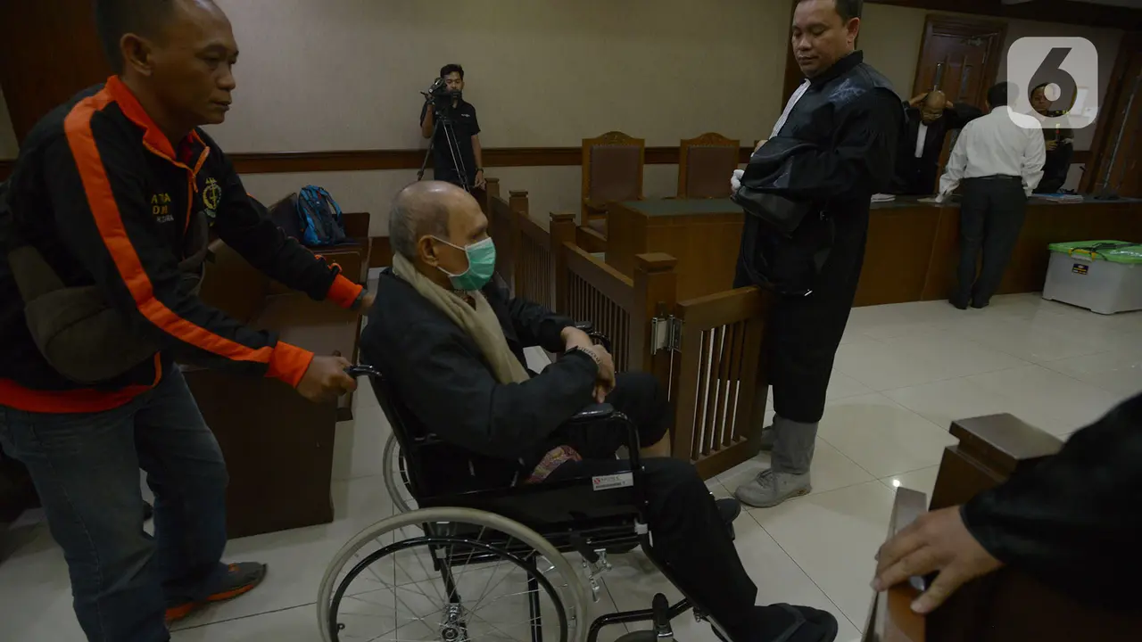 Kivlan Zen Sakit, Sidang Pembacaan Eksepsi Ditunda