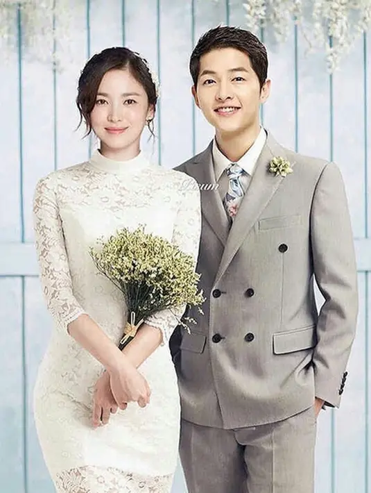 Serial drama terbaik Descendants, juga menarik Song Joong Kid dan Song Hye Kyo sebagai pemenang pasangan terbaik 2016. Mereka pantas mendapatkannya, pasalnya mereka juga digemari para fans. (Instagram/Songjoongki)