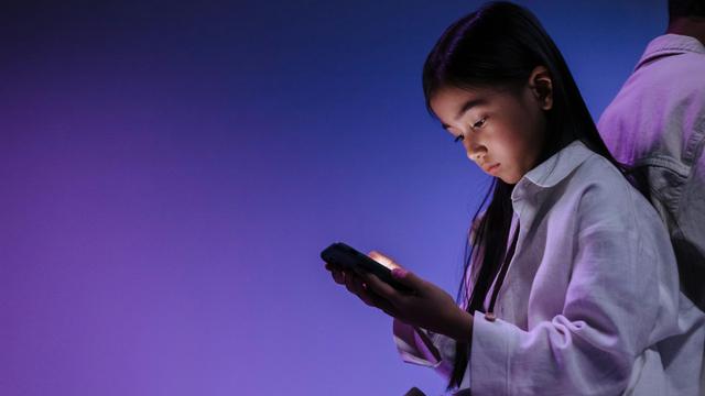 Pertama di Kanada, Provinsi Ini bakal Larang Anak-Anak Akses Medsos dan Chatbot AI