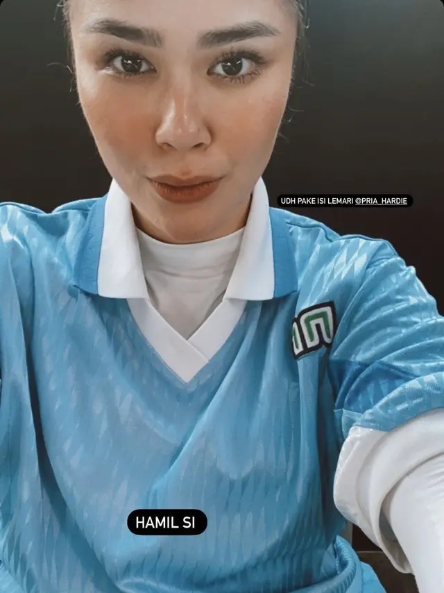 Sivia Azizah Pamer Baby Bump, credit: SIVIA (@siviazizah)