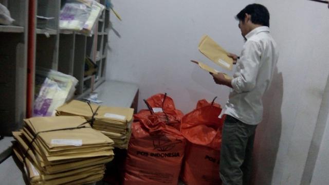 Ribuan tabloid Indonesia Barokah ditemukan di kota dan kabupaten Tasikmalaya