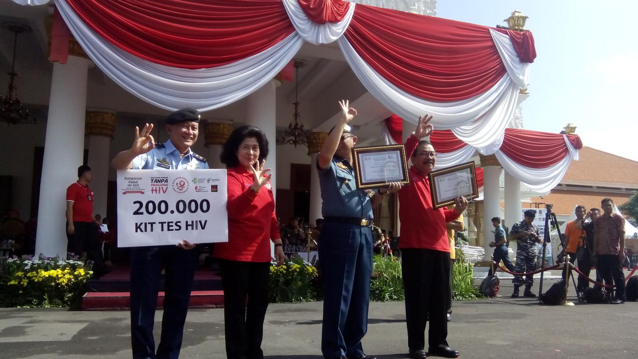 Hari AIDS Sedunia 2016