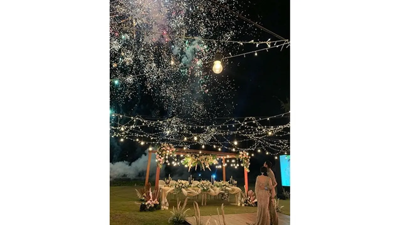 Asta RAN Menikah Setelah 10 Tahun Pacaran, Ini 7 Momen Manis Bareng ...