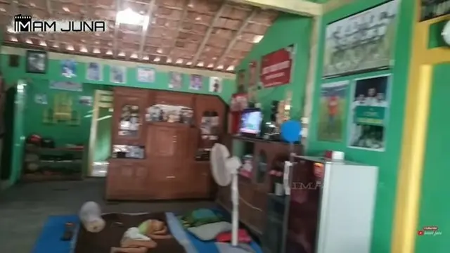6 Penampakan Sederhana Rumah Pratama Arhan di Blora Sebelum Renovasi, Berdinding Kayu