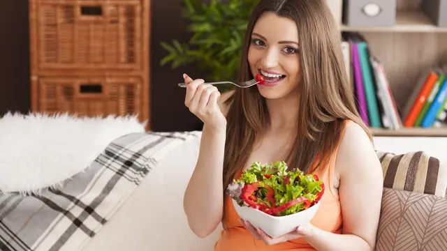 Asupan nutrisi ibu hamil harus seimbang agar perkembangan bayi dapat optimal