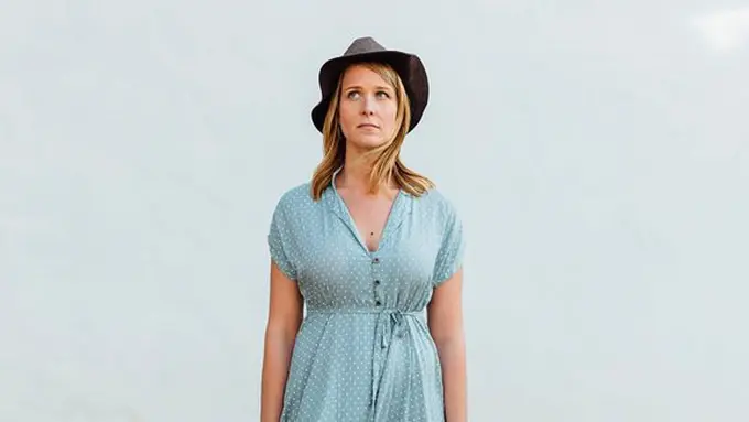 Lupa nama orang/copyright Unsplash.com/Joe Gardner