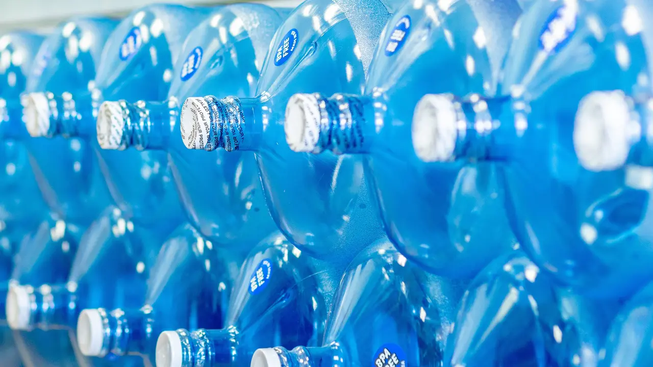 Ilustrasi galon BPA Free