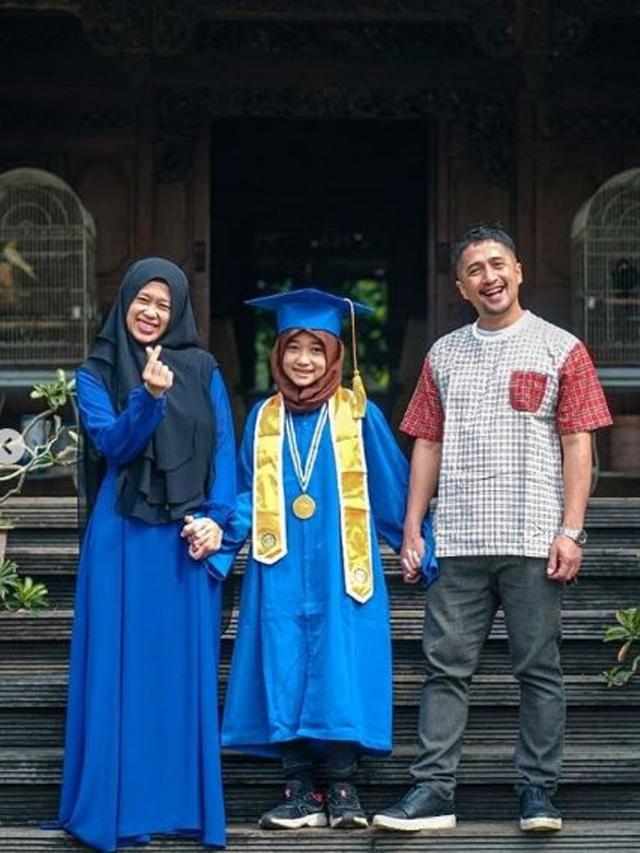 Anak Masuk SMP, Irfan Hakim Akui Tak Kuat Gendong Lagi ...