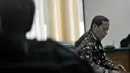 Majelis Hakim menilai Tafsir terbukti bersalah melakukan korupsi dalam pengadaan dan pemasangan Informasi Teknologi (IT) Perpustakaan Pusat UI tahun 2010-2011, Jakarta, Rabu (3/12/2014). (Liputan6.com/Miftahul Hayat)