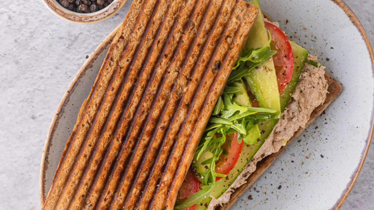 tunacado toast