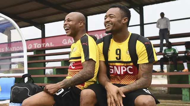 Foto: Barisan 5 Pasang Kakak Adik yang Berlaga di Piala Dunia 2022 Qatar, Ada yang Bela Negara Berbeda Lho!
