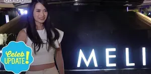 Bisnis di bidang fashion, Verlita Evelyn mendapatkan dukungan dari suaminya. Selain itu, sang suami selalu menyempatkan diri untuk datang.