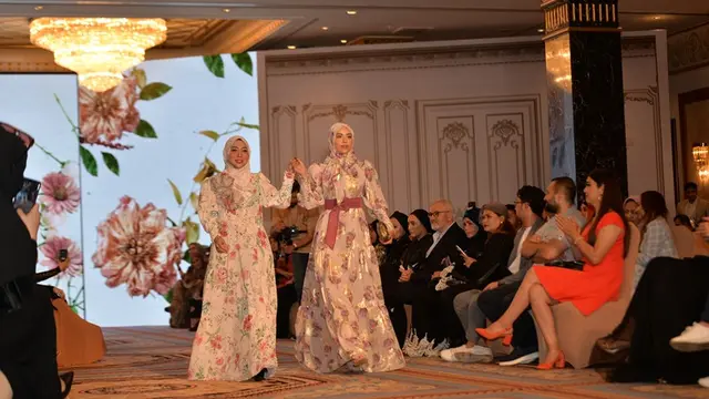 Koleksi Modest Fashion Karya Sederet Desainer Indonesia Tampil di Turki