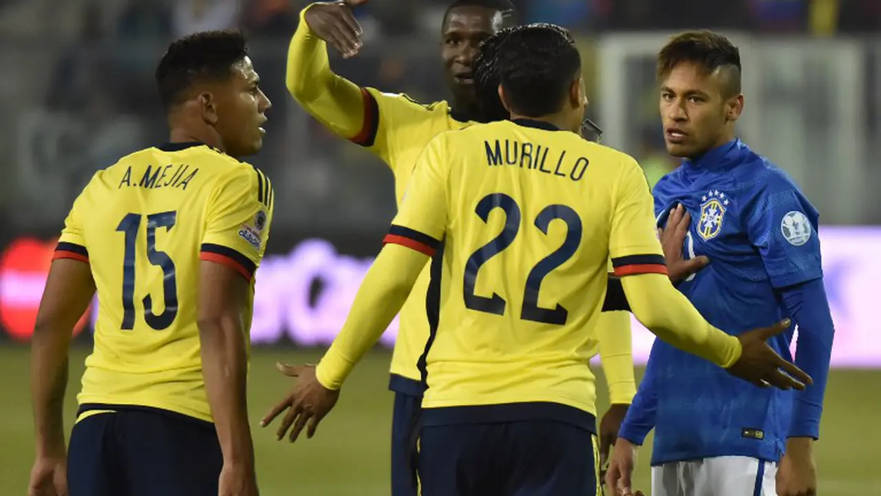 Brasil vs Kolombia (AFP PHOTO / NELSON ALMEIDA )