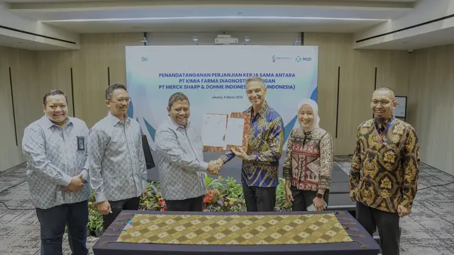 Kerja sama PT Kimia Farma Diagnostika atau KFD, anak usaha PT Kimia Farma Tbk (KAEF)  dengan Merck & Co., Inc., Rahway, N.J., asal Amerika Serikat melalui MSD Indonesia. (Dok KAEF)