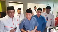 Ketua DPW PKS Jateng Muhhamad Afif mendampingi calon Gubernur Ahmad Luthfi dan calon Wakil Gubenur Tak Yasin Maimoen. Foto: liputan6.com/felek wahyu&nbsp;