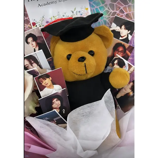 6 Potret Nasha Anaya Bareng Teman di Momen Wisuda SMP, Dapat Banyak Surat