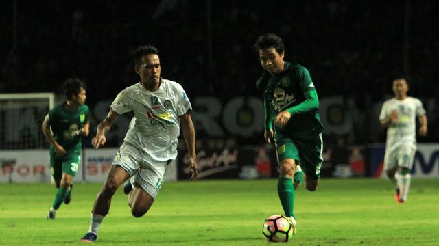 Persebaya Surabaya vs PSS Sleman