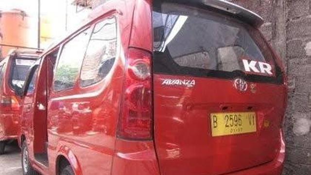 Plesetan merek Toyota (Ist)