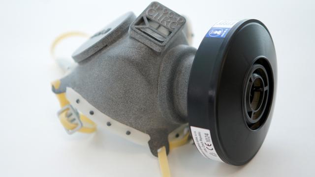 Ceko Bikin Respirator Cetak 3D