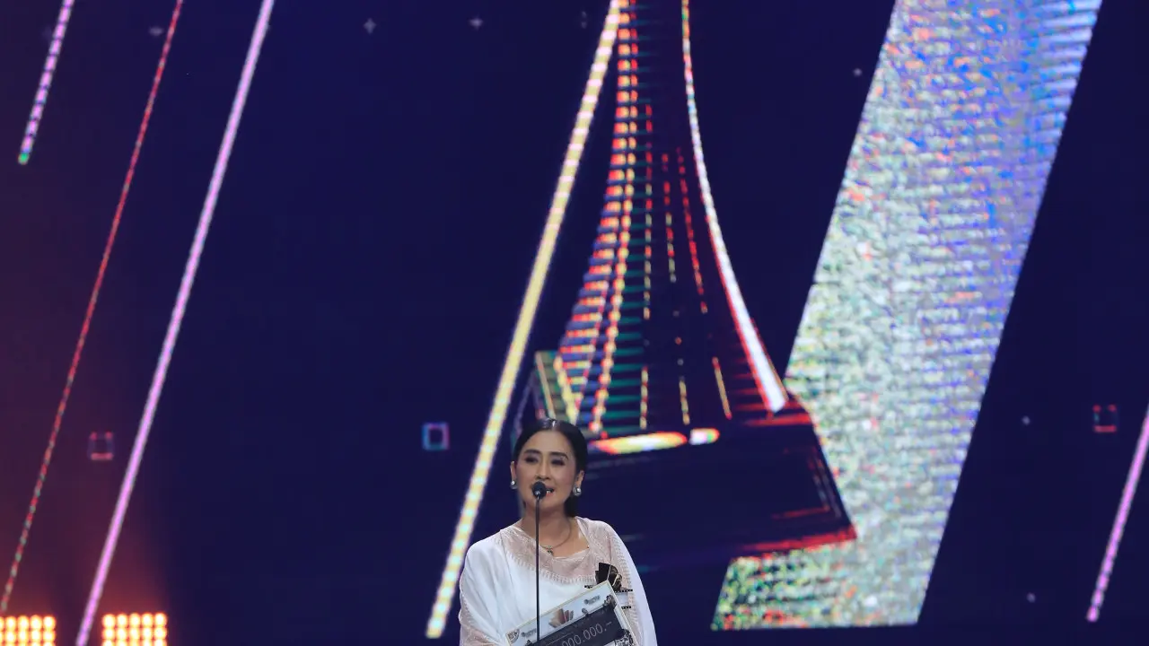 [Bintang] Ayu Laksmi -IBOMA 2018