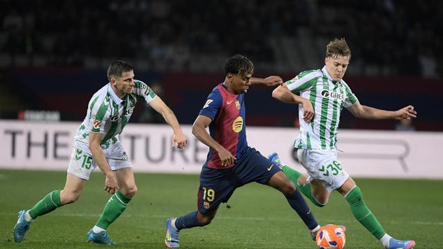 Barcelona vs Real Betis - LaLiga Spanyol