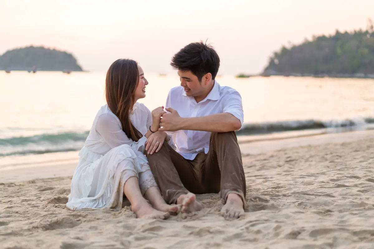 hubungan cinta