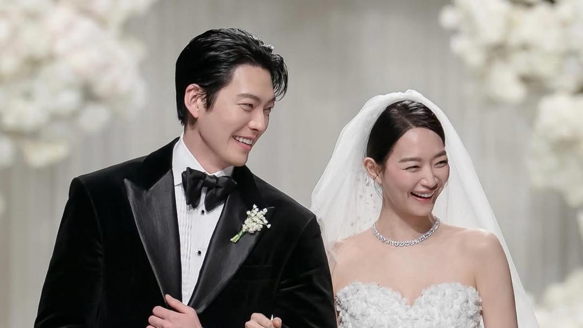 Perhiasan Rp4,3 Milyar Lengkapi Pernikahan Mewah Kim Woo Bin dan Shin Min Ah, Intip Detailnya
