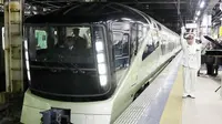 Kereta api mewah jepang (CNN)