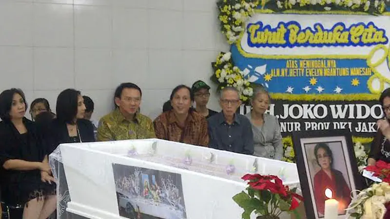 Ahok melayat istri Henk Ngantung