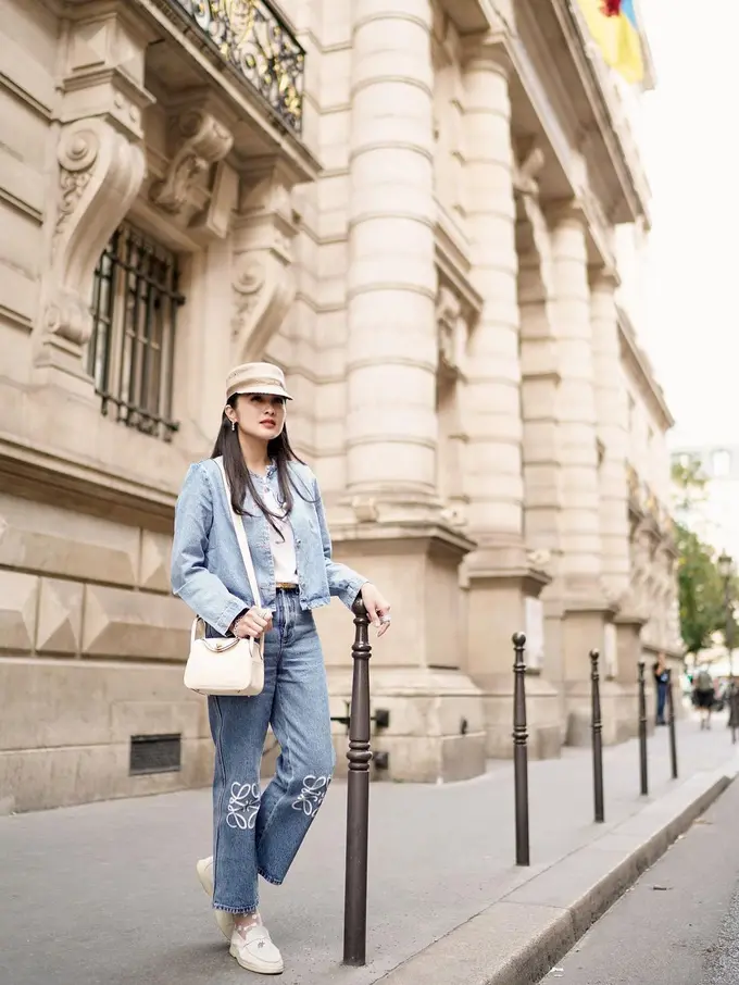 Inspirasi outfit gaul dari Sandra Dewi yang cocok untuk kamu