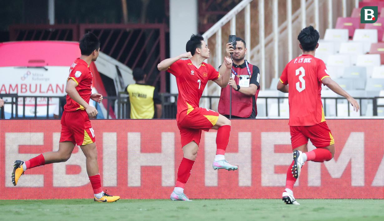 Pada laga final yang digelar pada Selasa (29/7/2025), Timnas Vietnam U-23 akan menghadapi pemenang semifinal lainnya yang mempertemukan Timnas Indonesia U-23 dan Thailand pada Jumat malam WIB. (Bola.com/Abdul Aziz)