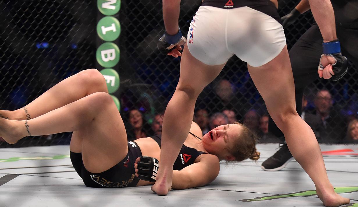 Kalah Ko Rekor Ronda Rousey Terpatahkan Foto Bola Com
