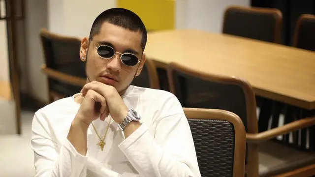 [Bintang] Semakin Tampan, Ini 8 Potret Giorgino Abraham dengan Gaya Rambut Baru