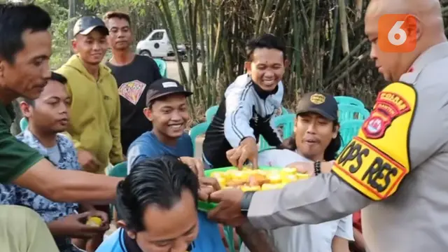 Kapolres Serang Bersama Masyarakat. (Selasa, 10/09/2024). (Tiktok Polres Serang).