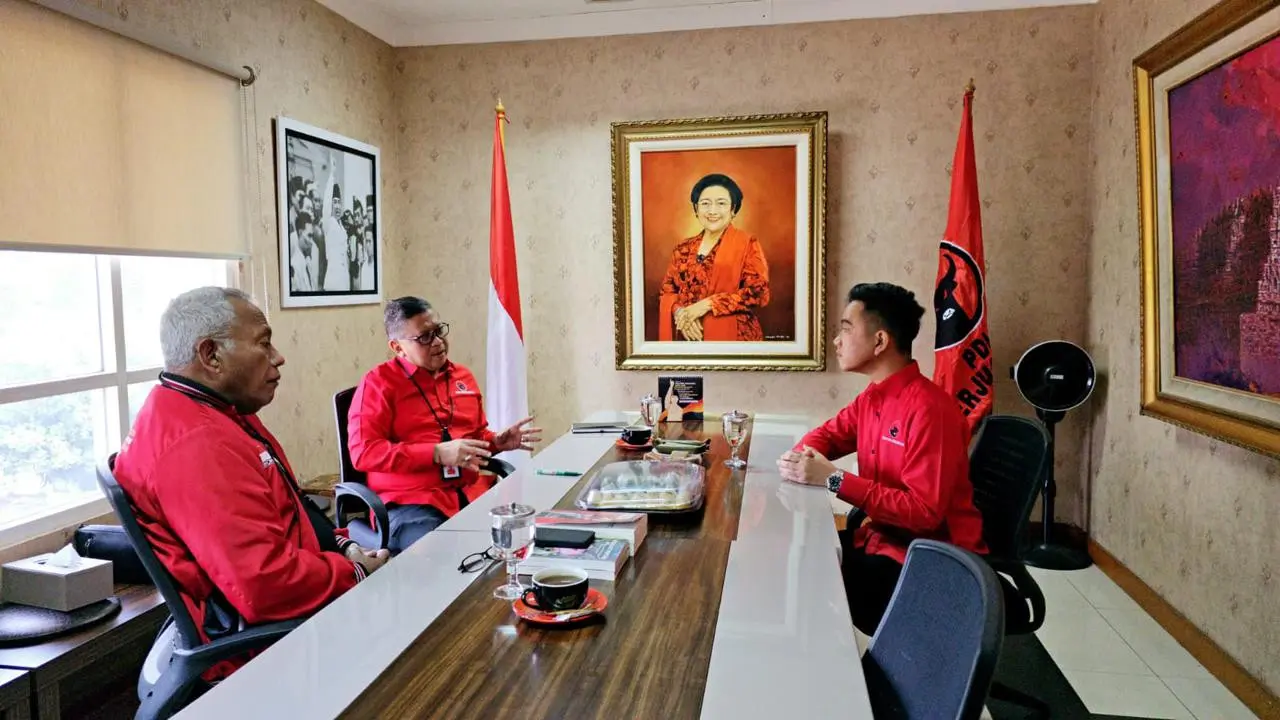 Wali Kota Solo Gibran Rakabuming Raka telah tiba di kantor DPP PDIP, di kawasan Menteng, Jakarta Pusat, Senin (22/5/2023).
