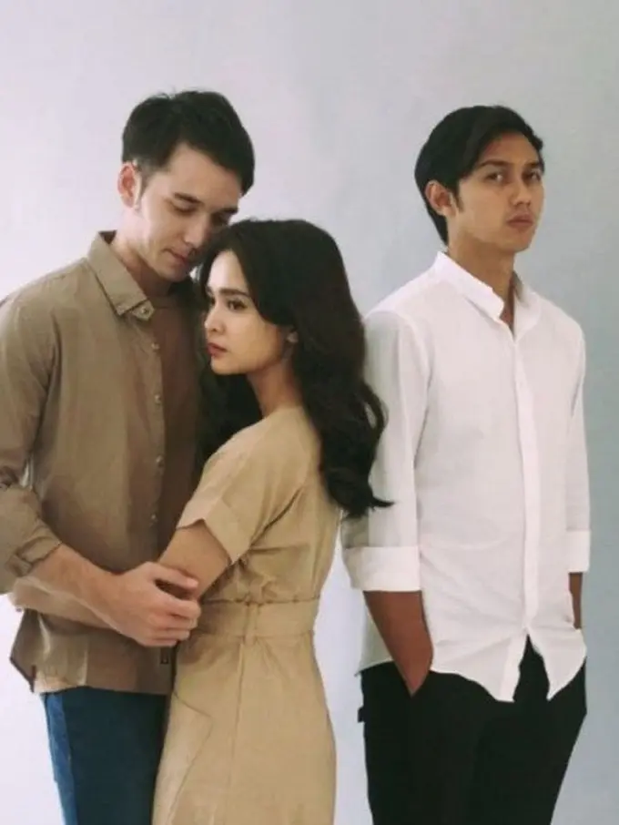 8 Potret Kompak Michelle Ziudith, Stefan William dan Caesar Hito, Main Sinetron Baru