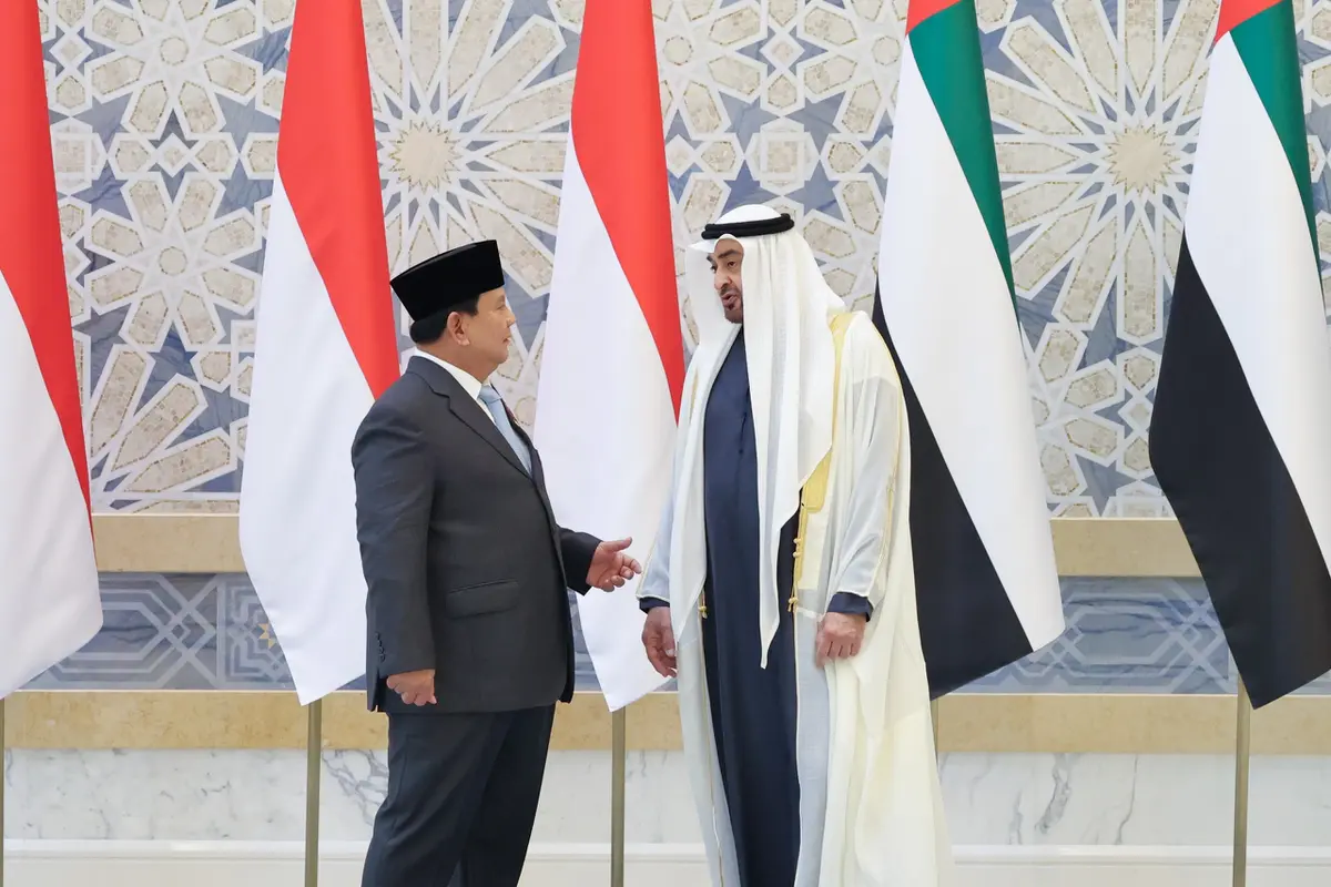 Presiden RI Prabowo Subianto bertemu dengan Presiden Uni Emirat Arab (UEA), Mohammed bin Zayed Al Nahyan (MBZ), pada Sabtu (23/11/2024) di Abu Dhabi.
