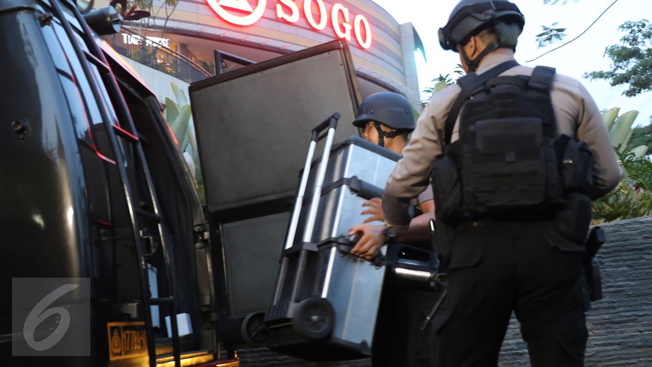 20151028-Begini Suasana Alam Sutera Paska Ledakan di Toilet-Banten