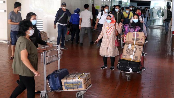 PPKM Darurat, Penumpang di Bandara Soetta Merosot Tajam - Vimarsana News