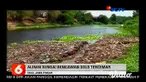 Aliran Sungai Bengawan Solo mengalami pencemaran berat. Dinas Lingkungan Hidup dan Kehutanan (DLHK) Provinsi Jawa Tengah menyebut pencemaran tersebut berbahaya.