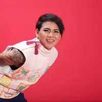 Evelyn menambahkan, keinginannya menjalani rumah tangga bersama dengan Aming, bertujuan untuk ibadah. Meski niat itu hingga akhirnya ia ditalak dan berujung pahit. (Bambang E. Ros/Bintang.com)